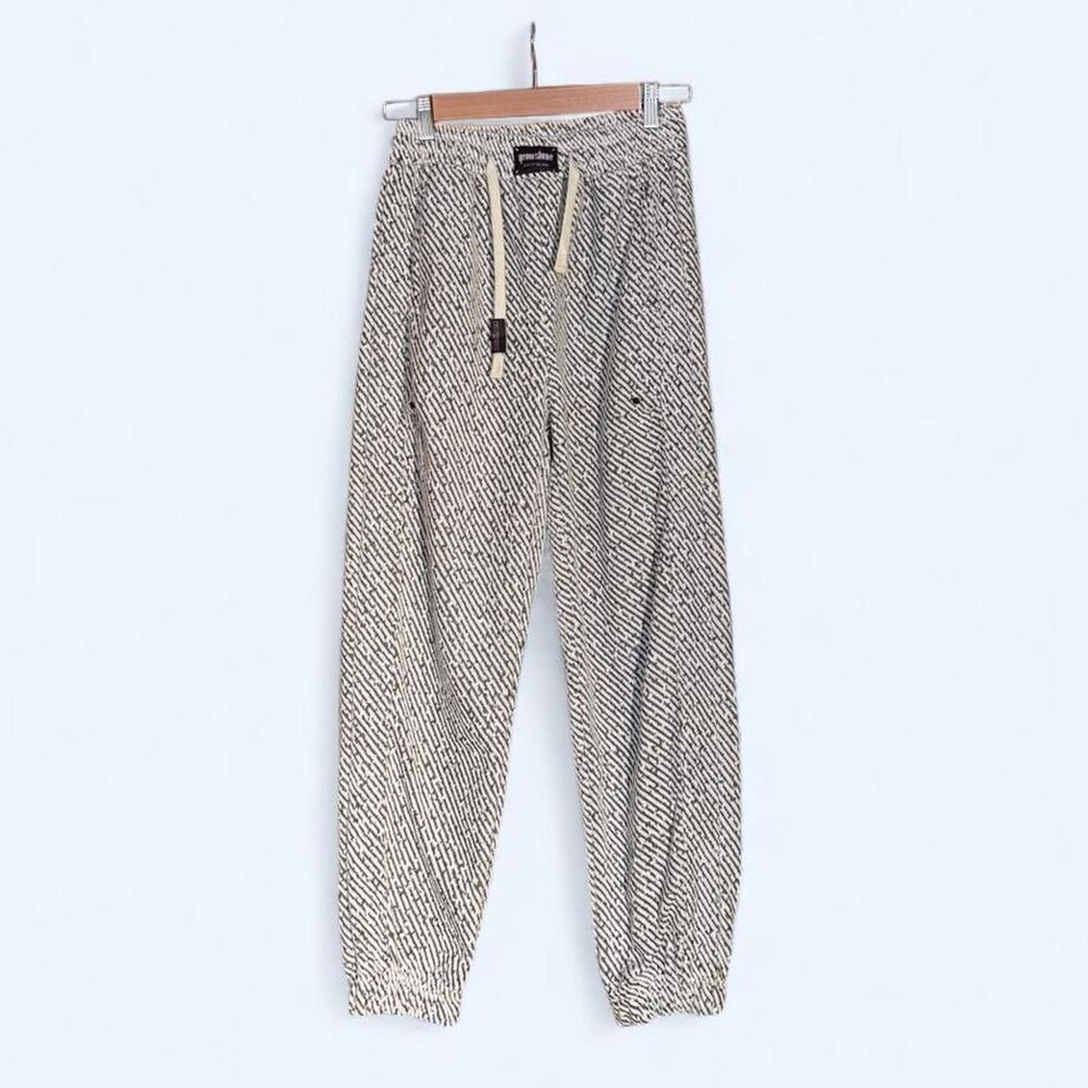 Concise Men's Joggers - S/M